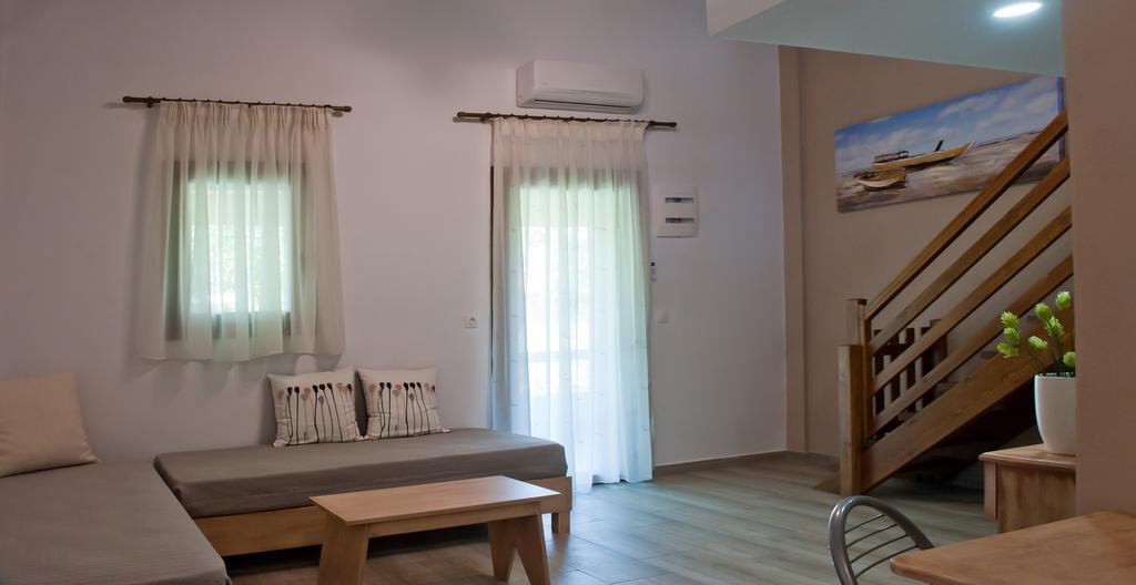 Akti House Psarogiannis Apartments & Studios Vourvourou Exterior photo